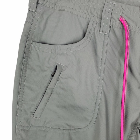 The North Face Convertible Hiking Pants Water-Resistant Zip-Off Legs - Picture 6 of 13